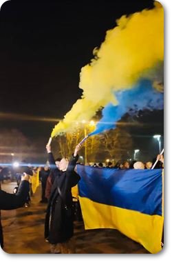 diana_berg_activist_and_idp_stands_for_ukraine_in_2022.jpg
